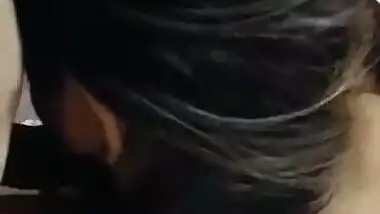 Cheating desi bhabhi gives blowjob to Indian neighbor