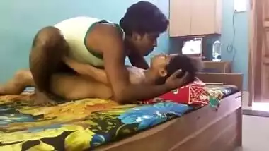 Bangladesi sex episode exposed by her boyfriend is a need to see