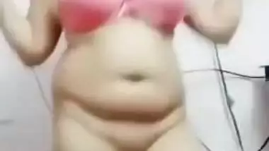 Horny Randi Bhabhi Nude Dance