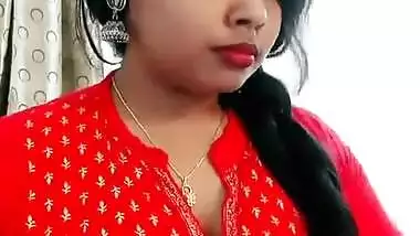 Big boobed sridevi thyagarajan cleavage hint