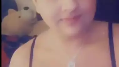 Beautiful Paki Babe