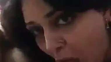 Farhana R bhabhi beautiful oral