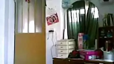 Aunt fuck nephew while her husband is out, Desi incest MMS online