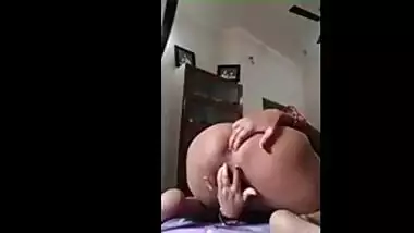 Indian Milf Fingering Her Pussy