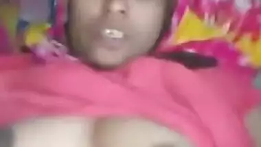 Indian XXX Sex hard! Desi village aunty fucking with young lover