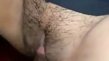 Busty nude Indian aunty in horny mood rubbing pussy