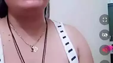 AKM Aunty accidental nipple slip over tango live