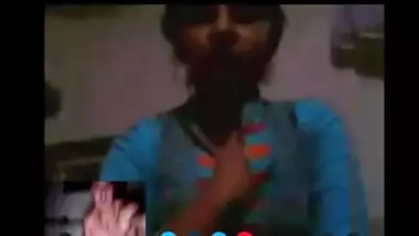 Sexy Pakistani Girl’s Skype Sex With White Guy