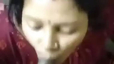 Desi Married Bhabi nice sucker