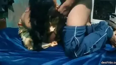 Desi wife sucking deepthroat and fucking 2 video clip