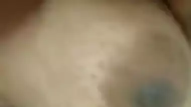 Arousing Indian housemaid knows how to shake her natural XXX melons