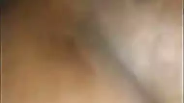 Pervert shoots Tamil porn with his friend’s desi GF