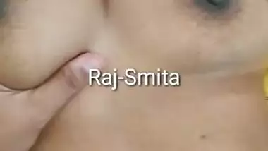 Sexy Smita Bhabhi fucked hard on cam