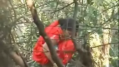 Desi Voyeur pee
