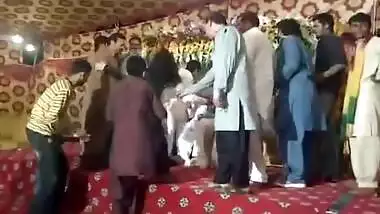 Girl Sexy Dance For Money - New Indian And Desi Indian