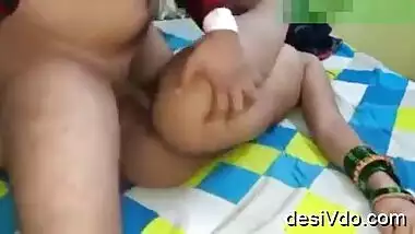 Slim laxmi bhabhi fucked by bf
