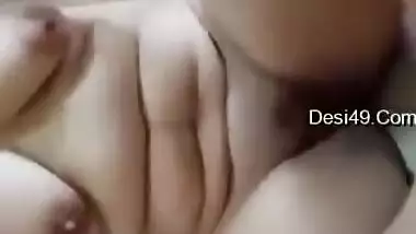 Today Exclusive- Paki Bhabhi Shows Her Boobs And Pussy