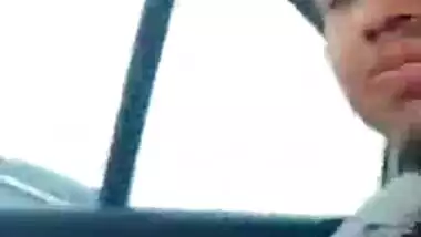 Indian origin girl sucking penis of boyfriend in car