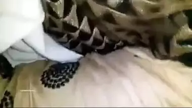 Bengali teen girl’s first time hotel sex MMS