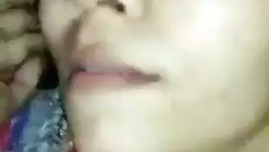 Hard chudai of a hot desi lady in the Indian sex video
