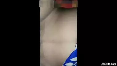 Desi Village Babe Strip & Fingering