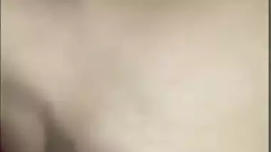 Young sleeping XXX girl has her tight pussy fucked by the Desi man MMS
