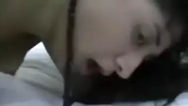 Home made desi sex sex tape of a hottie getting a creampie 