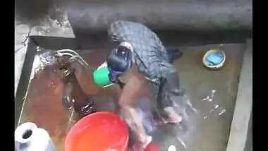 Bhabhi Bathing Outside