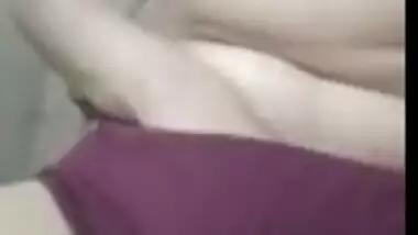 Sexy Desi Girl Showing Boobs