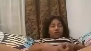 Cute Desi Girl Fingaring