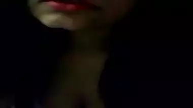 Sexy desi babe selfie