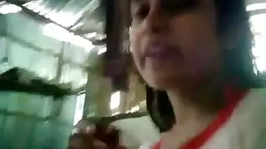 Desi village wife selfie video making