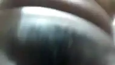 Sexy desi girl record her nude selfie