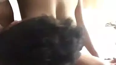 Risque Indian babe gives her neighbor to the man to suck nipples in porn scene