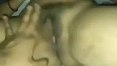 Man eats his lady’s pink pussy on video call sex