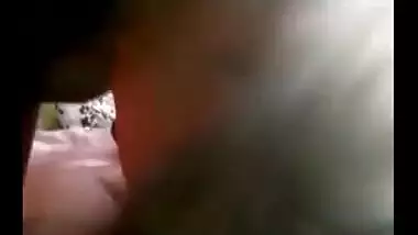 Mature sexy desi wife gives the superlatively good oral job to college guy