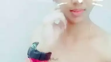 Cute Nri Girl Nude Selfie