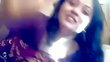 Enjoying Sexy Body Parts Of Bhojpuri Aunty