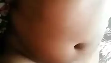 Man XXX records his hot Desi wife nude and teases her hairy cunt