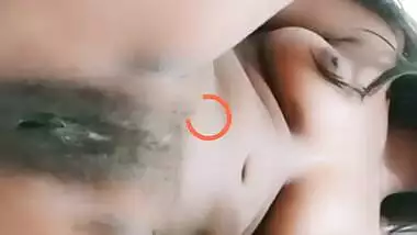 Indian hot girl fingering pussy app video
