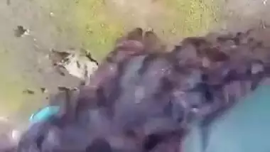 Sinhala girl outdoor blowjob and ass show