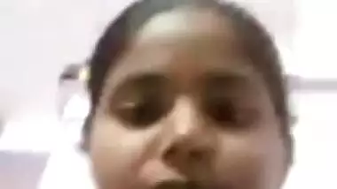 Indian Horny Girl Nude Video Call Leaked Part 2